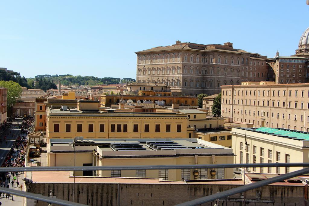 La Rosa Del Vaticano Luxury Apartment โรม ภายนอก รูปภาพ