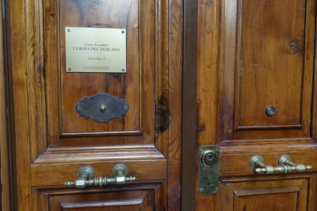 La Rosa Del Vaticano Luxury Apartment โรม ภายนอก รูปภาพ